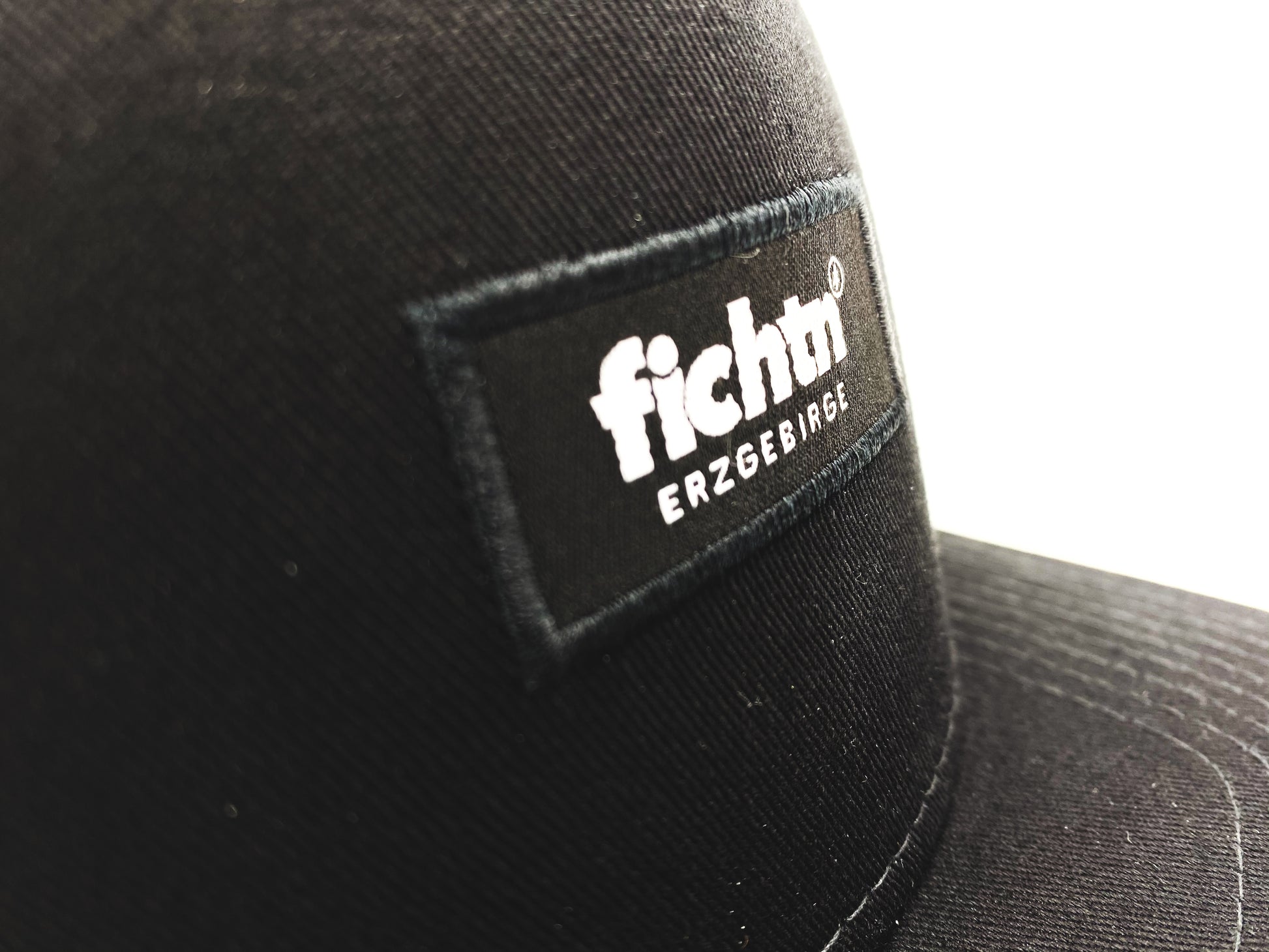 Fichtn Snapback Cap - Fichtn Daily black
